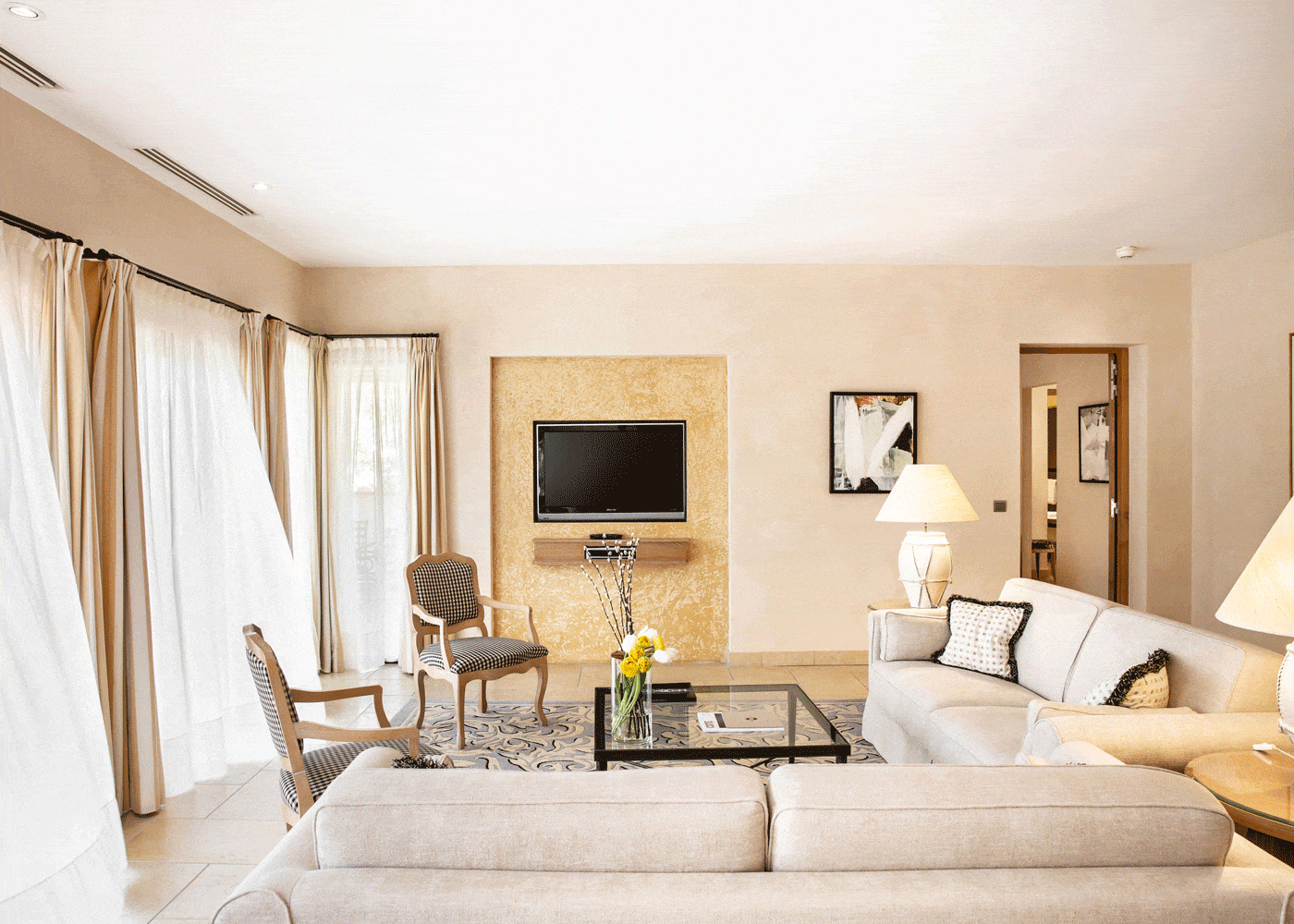 Confinez-moi-ici-Terre-Blanche-Villa-Provence