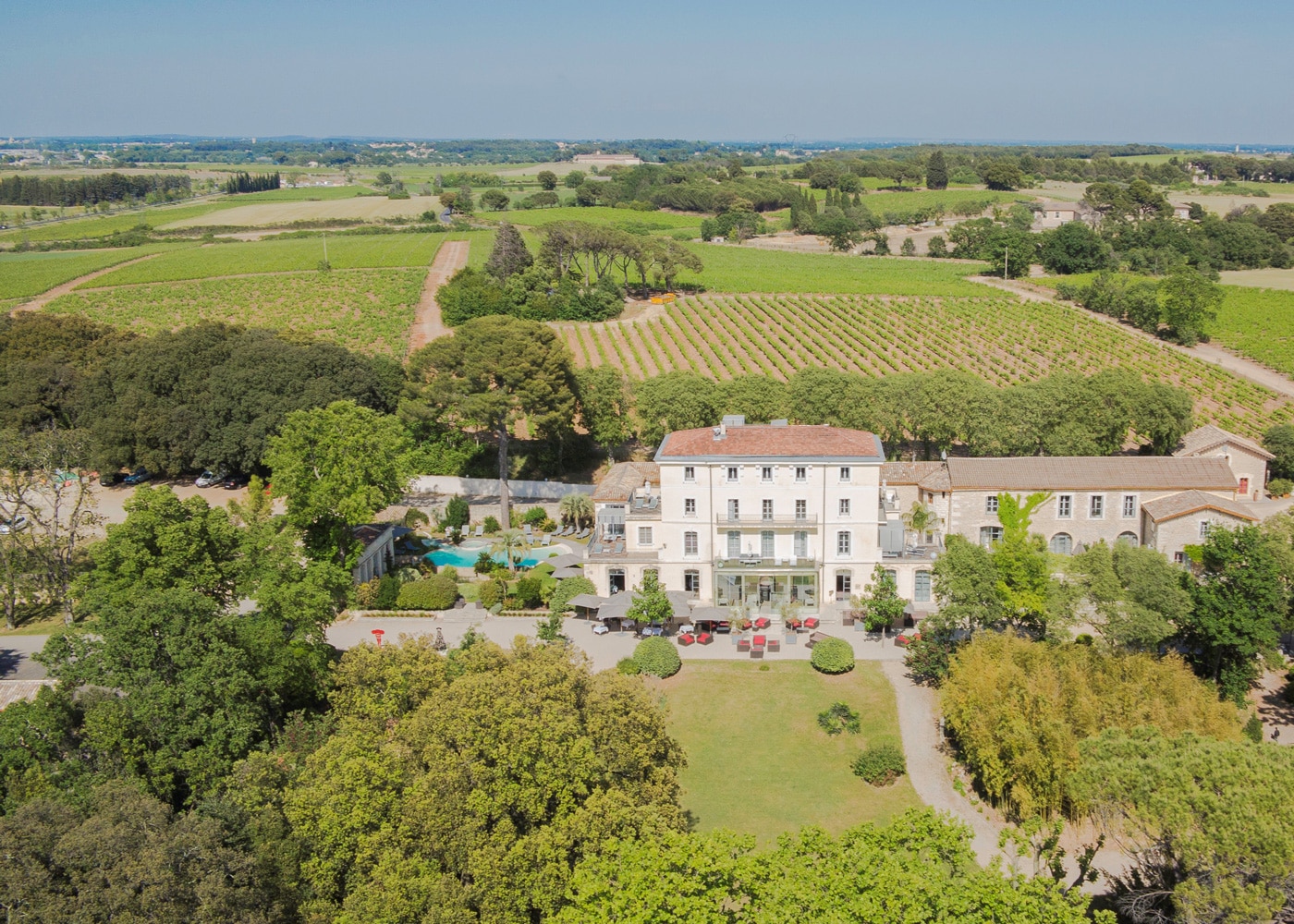 Deconfinez-moi-ici-#5-Domaine-de-Verchant-batisse-dans-les-vignes