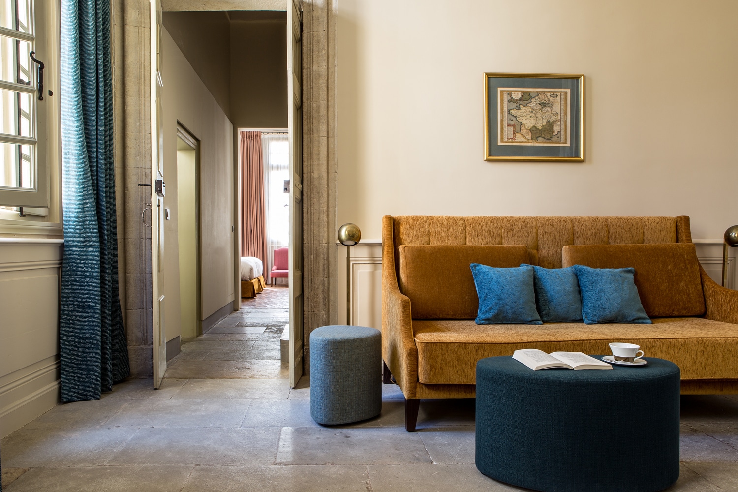 Deconfinez-moi-ici-#7-La-Maison-d'Uzes-Suite-Ducale-Salon