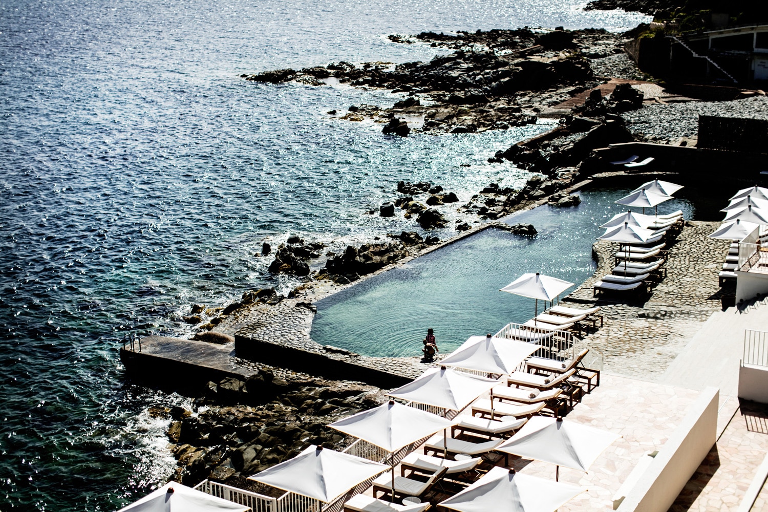 Piscines-Hotels-Les-Roches-Rouges-Saint-Raphaael-HRR---SALT-POOL
