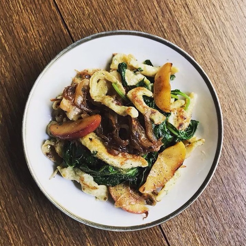 La recette des Pizokels de Lilian Gadola, disponible sans le restaurant Limmat à Marseille.
