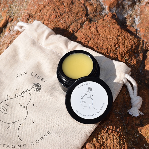 Le baume visage et lèvres, cosmétique de chez San Lisei.