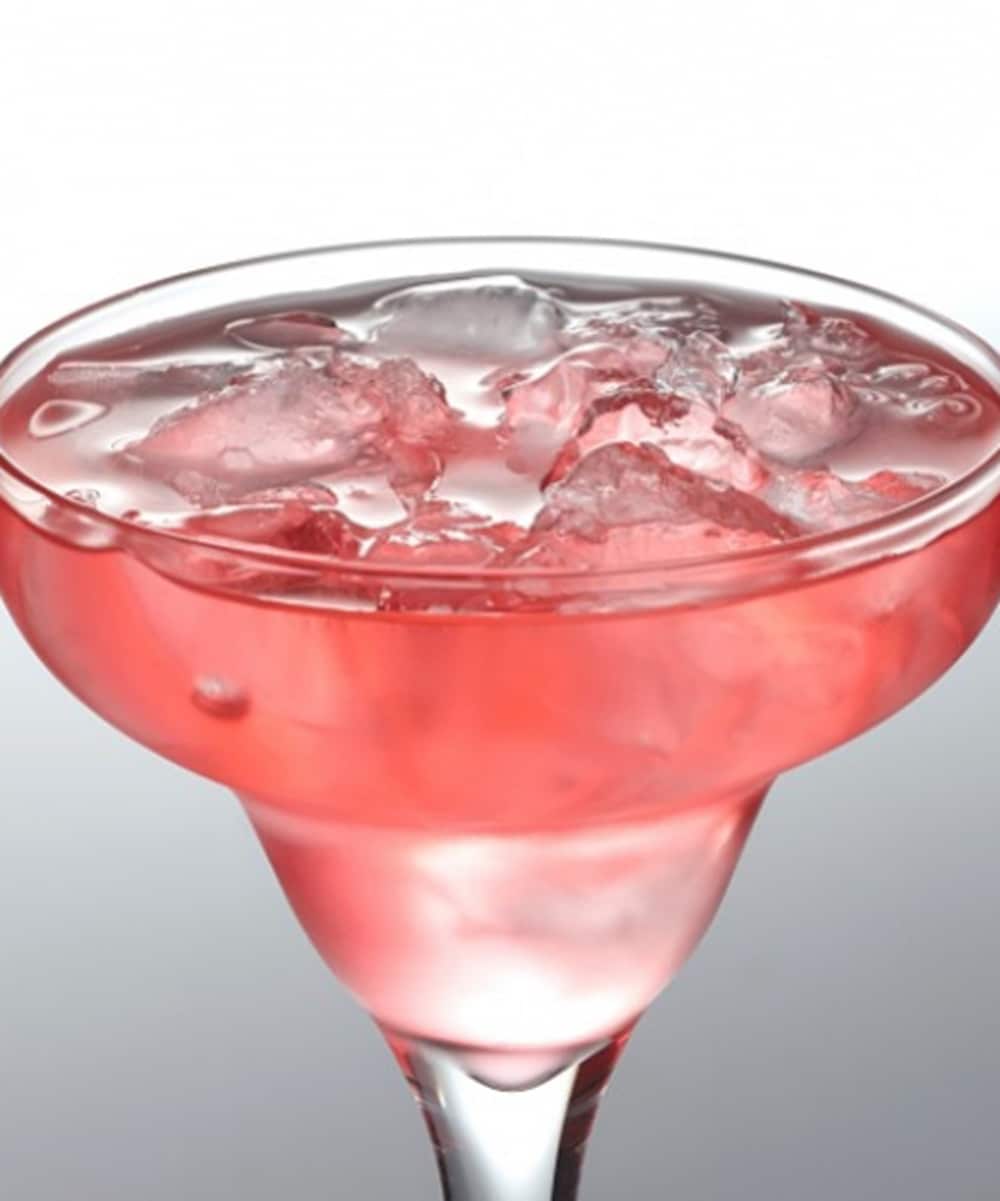 Le cocktail Mlle Rose par Dry Gin XII de Distilleries et Domaines de Provence.
