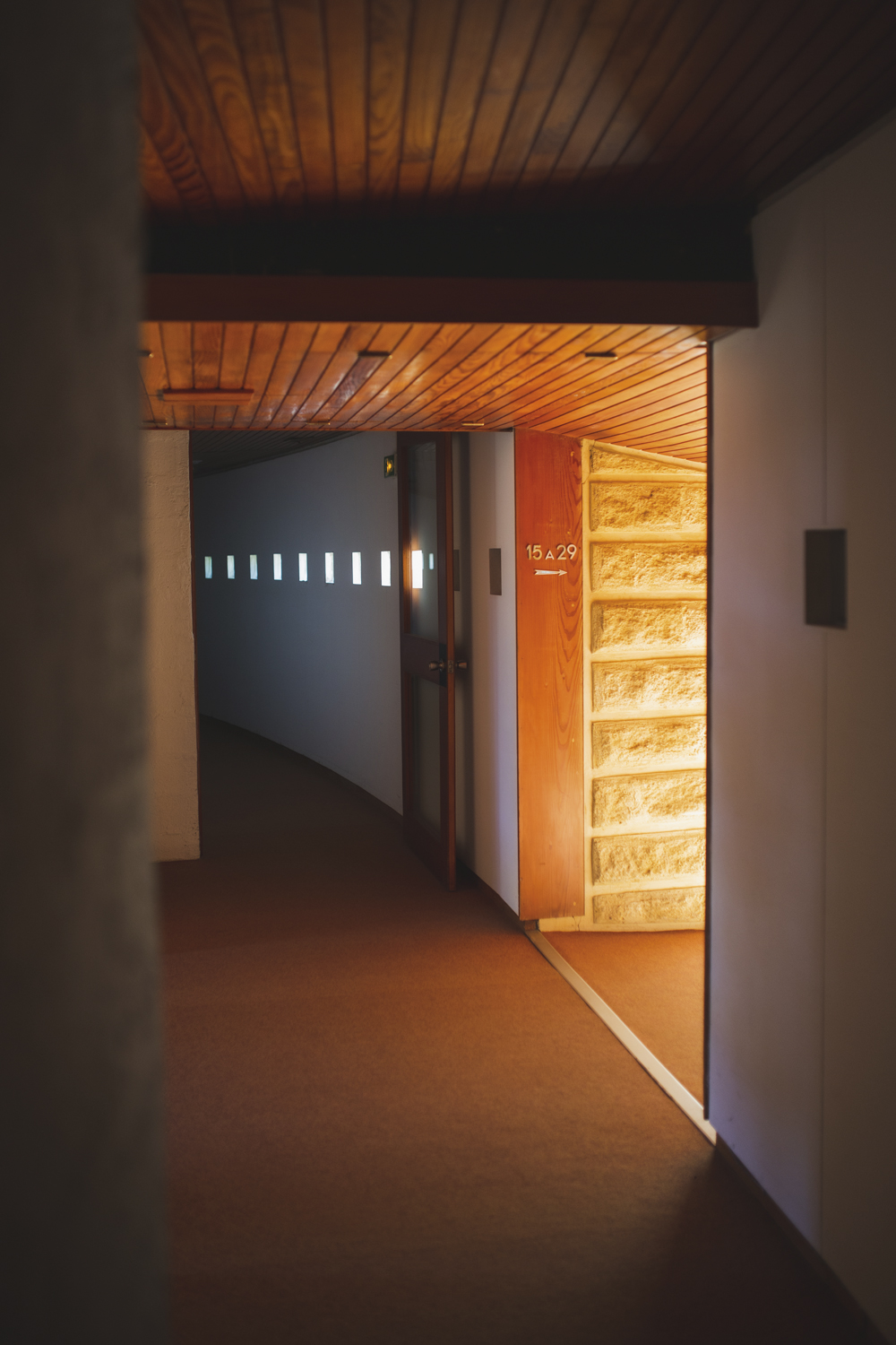 les-cabanettes-motel-retro-arles