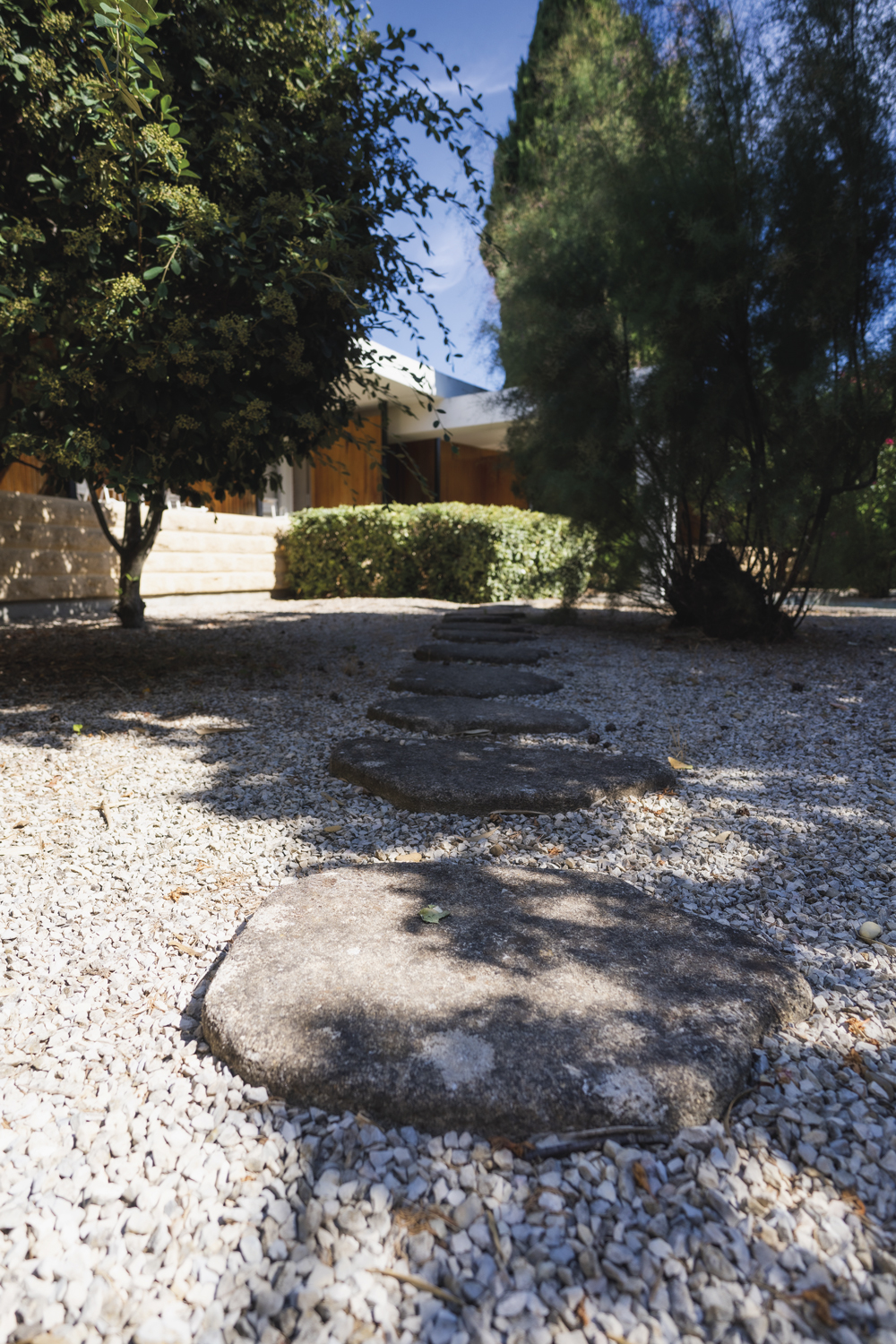 les-cabanettes-motel-retro-arles