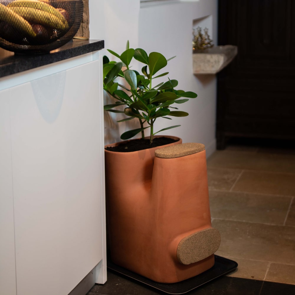 Pour une déco green dans la cuisine d’une maison, le potager de cuisine de la marque Les Transfarmers&nbsp;est idéal au quotidien.