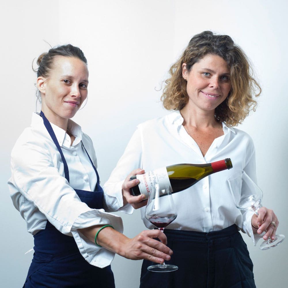 Les cheffes Amélie Darvas et Gaby Bénicio du restaurant Äponem à l’Auberge du Presbytère. 