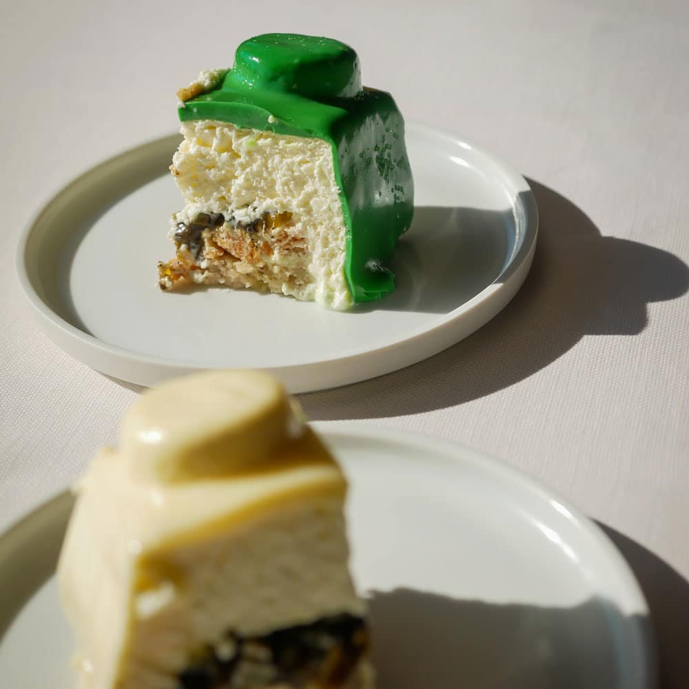 La bûche Lego du restaurant Une Table au Sud.
