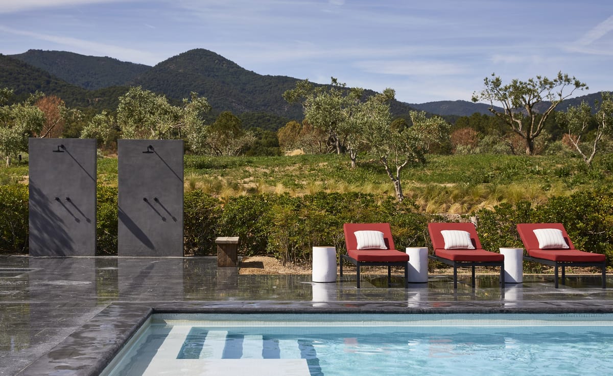 mcmd-vignobles-hotels-luxe-ultimate-provence-piscine-vignes