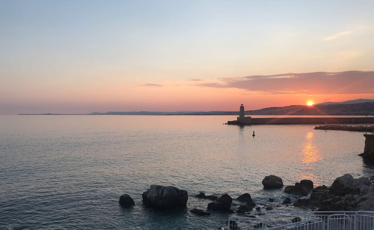 panorama-mer méditerranée jour de la terre