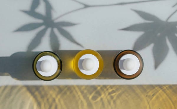 Néo Cosméto : 3 huiles de soin végétales de chez Nuboj Botanique.