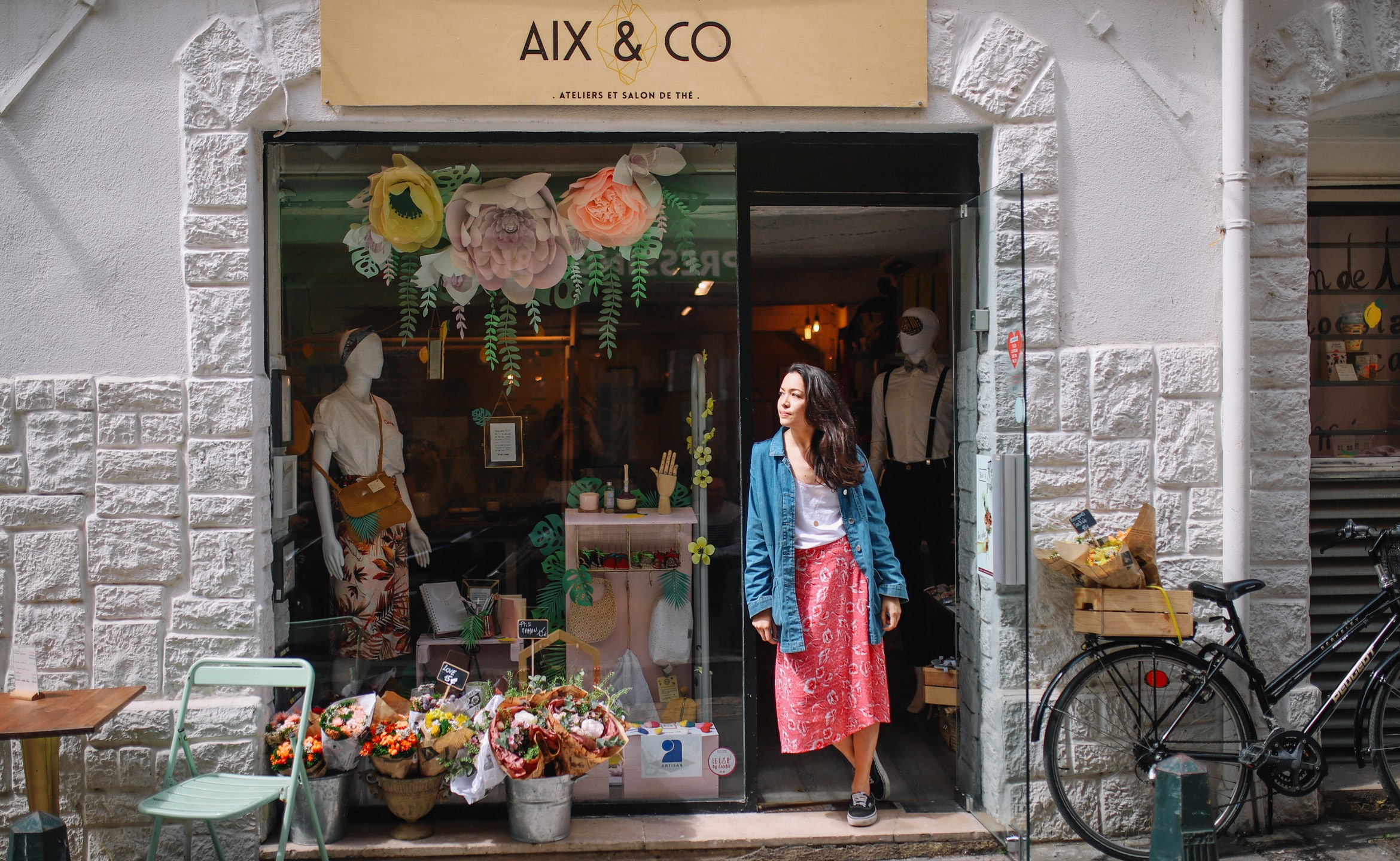 Adresses-Aix-en-Provence-Aix-and-co-©maelysizzo-exterieur-boutique