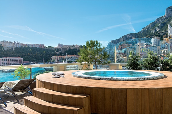 Sudnly-Jeu-concours-Paoma x Thermes Marins Monte-Carlo-SBM_TH-Jacuzzi